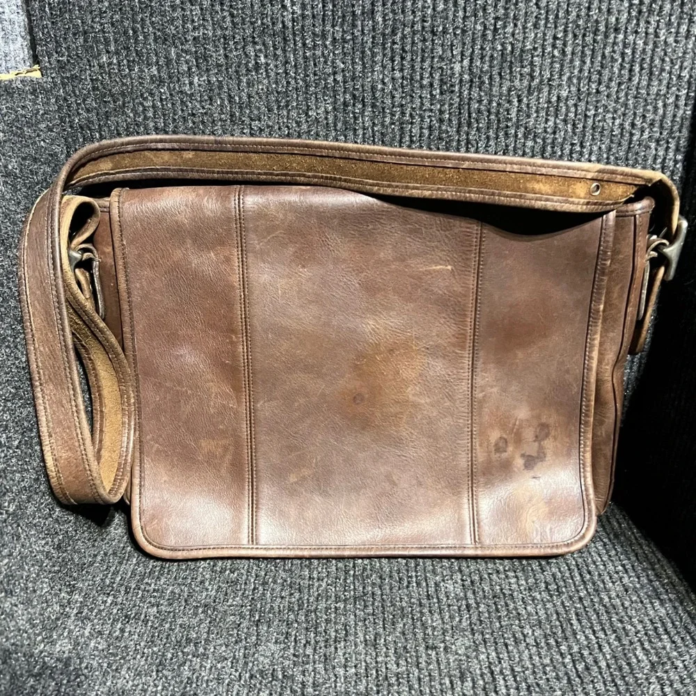 Vintage Coach Messenger Bag Unisex Large Brown Leather Satchel USA Made 9065